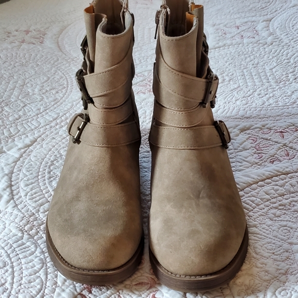Ankle boots in Beige women's 7 - Picture 1 of 6